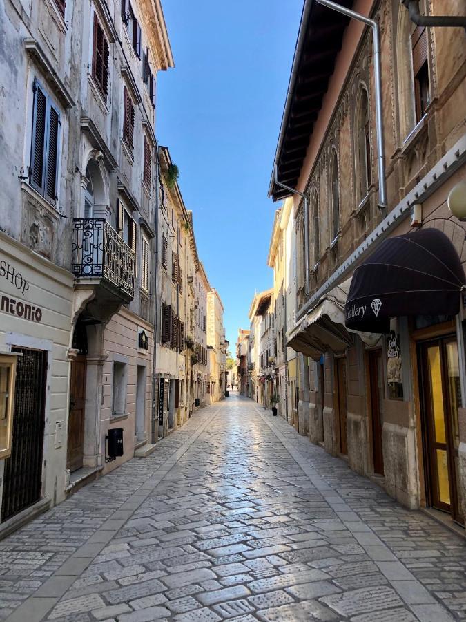 Parentium Loft Center Square Διαμέρισμα Πόρετς Εξωτερικό φωτογραφία